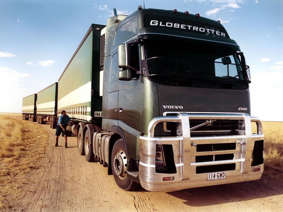  Volvo FH16 2003 года  (AU) (фото 4 из 6)